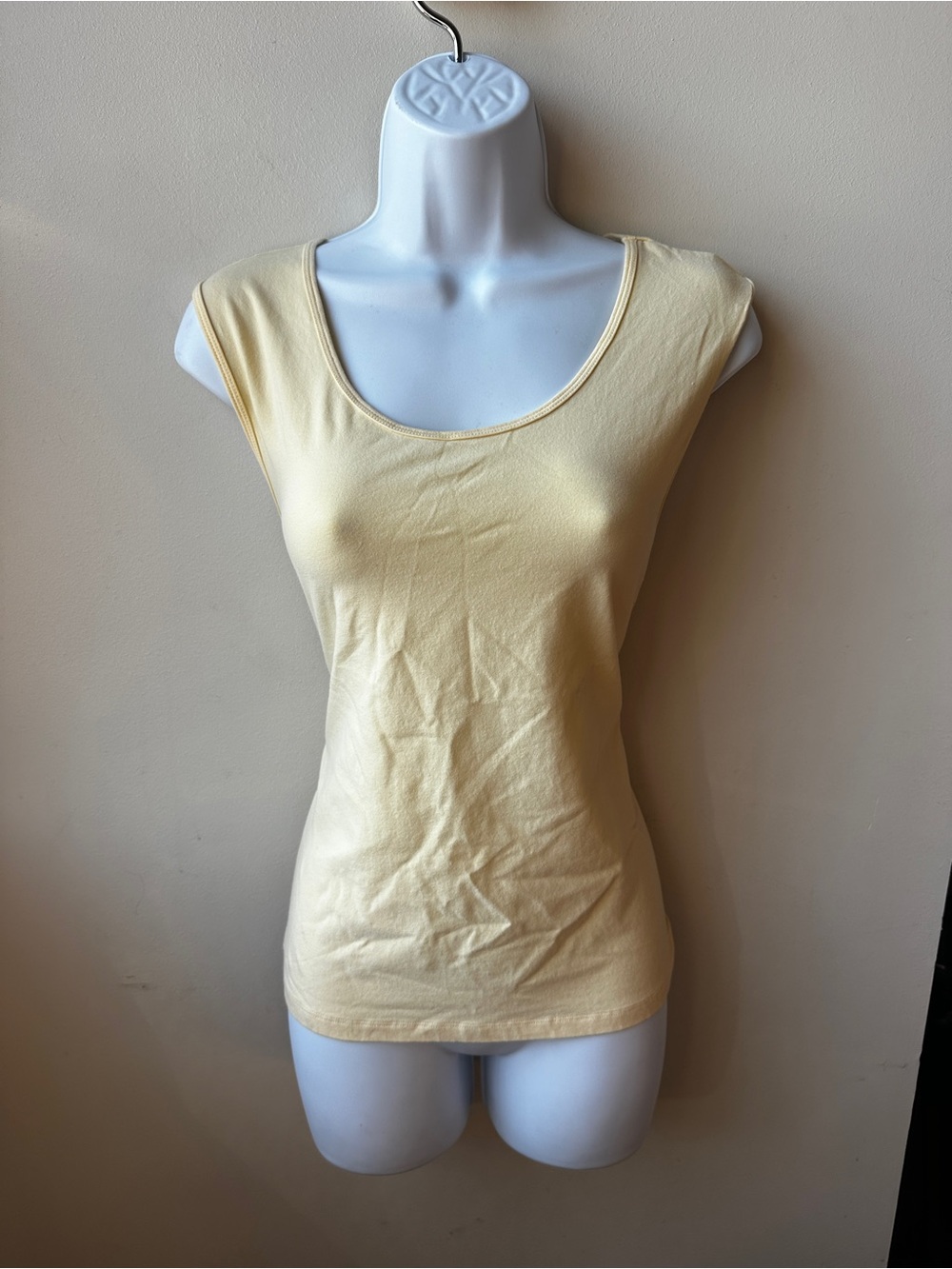 Susan Graver Style Yellow Cotton Stretch Scoop Neck Cap Sleeve Top Size L